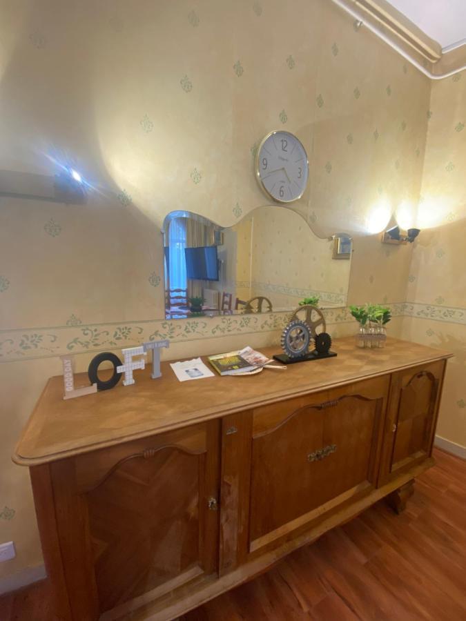 Apartamento Chez Benjamin - Centre d'Azay le Rideau Exterior foto